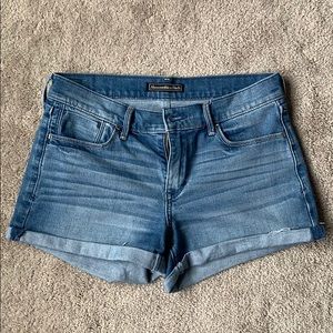 Abercrombie Shorts size 25